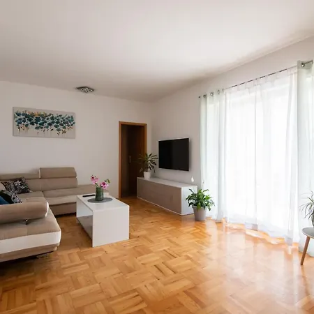 Appartement Family Diklo Zadar